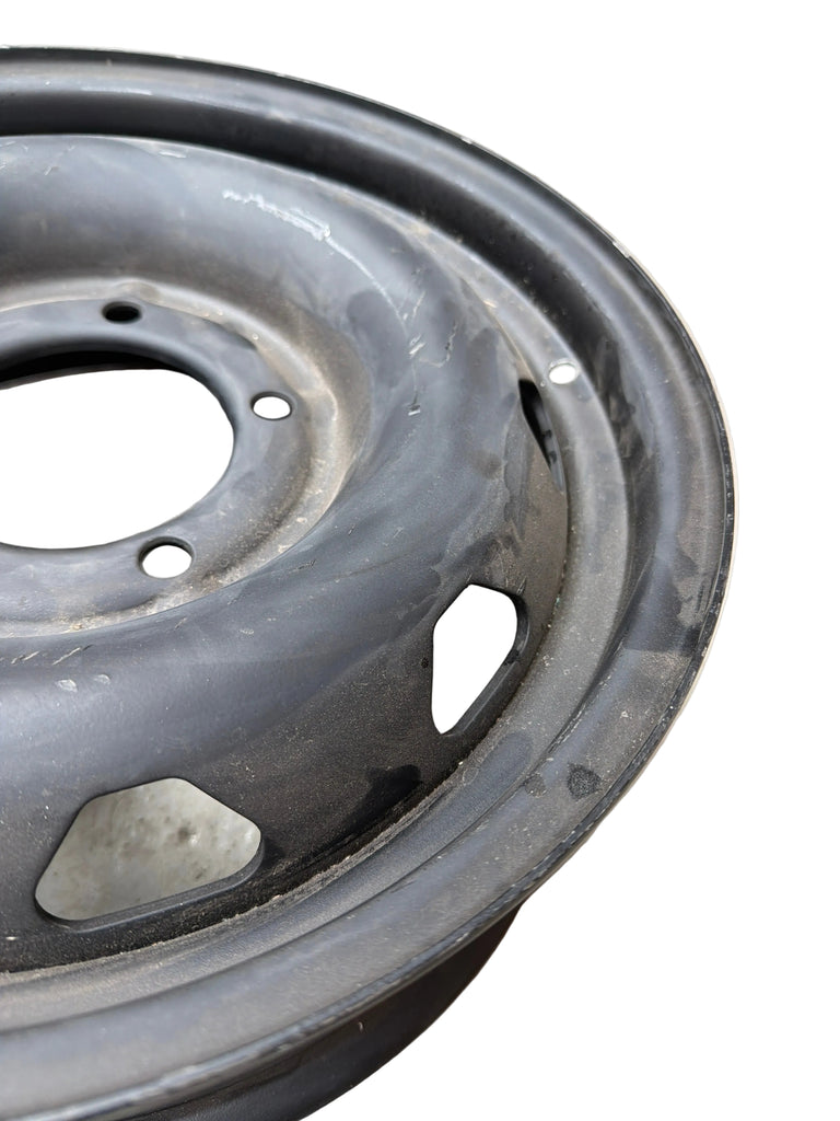 16" juodas MATINIS NAUDOTAS plieninis ratlankis – Bukhanka (klasikinė ir moderni), Hunter ir 469 – OEM 316220-3101015-07-BLMATT