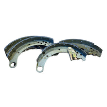 Загрузить изображение в просмотрщик галереи, Brake Shoe Set (4 pcs) – Bukhanka (Classic 2.4L &amp; 2.9L, Modern 2.7L) / Hunter &amp; 469 (2.4L &amp; 2.9L) – OEM 3163-3502082-30 - Brake system - UAZ spare parts