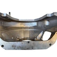 Laden Sie das Bild in den Galerie-Viewer, Clutch Housing – Bukhanka Classic (2.4 L &amp; 2.9 L), Hunter &amp; 469 (2.4 L &amp; 2.9 L) – OEM 402-1601015