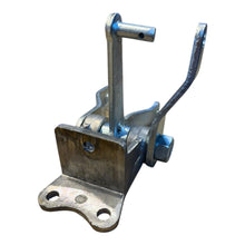 Загрузить изображение в просмотрщик галереи, Gearshift Intermediate Arms Bracket - Bukhanka Classic (2.4L) - OEM 451-1703103 - - UAZ spare parts