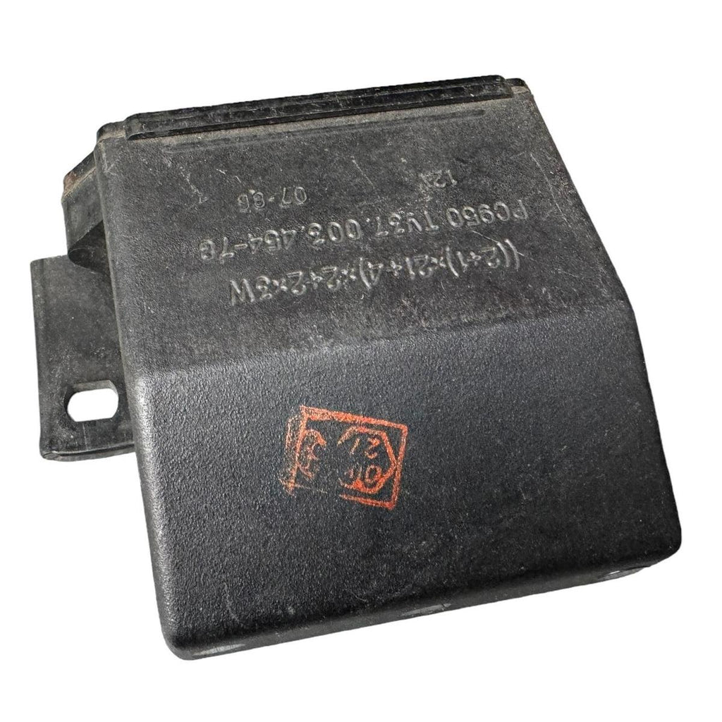 Hazard Light Relay – Bukhanka Classic & Hunter 469 (2.4L & 2.9L) – OEM 37.003.454-78 / 003.454-79 - Electrical and instruments - UAZ spare parts