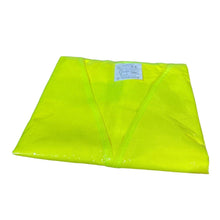Laden Sie das Bild in den Galerie-Viewer, High-Visibility Safety Vest – Bukhanka (Classic &amp; Modern), Hunter &amp; 469, Patriot, Profi – OEM Ref. 43088240 - Accessories and upgrades - UAZ spare parts
