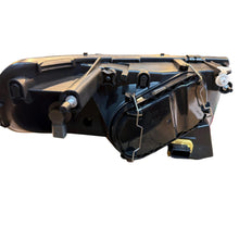 Carregar imagem no visualizador da Galeria, Left headlight New Style DRL 2005-2014 - Patriot - OEM 3163-3711011-10 - - UAZ spare parts