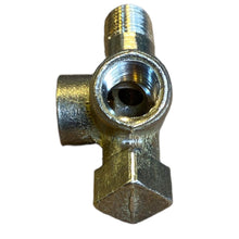 Charger l'image dans la galerie, Oil Pressure Sensor Fitting – Bukhanka Modern (2.7L), Hunter &amp; 469 (2.7L), Patriot, Profi – OEM 42000.0053-00-3829420-02 - Engine - UAZ spare parts
