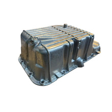 Laden Sie das Bild in den Galerie-Viewer, Oil Sump Pan – Bukhanka Modern, Hunter &amp; 469 (2.7 Injection), Patriot, Profi – OEM 409-1009010-01