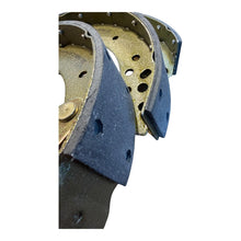 Lataa kuva Galleria-katseluun, Rear Brake Shoes Set (4 pcs) - Patriot (≤2012) - OEM 3163-3502082 - - UAZ spare parts