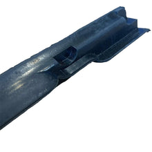 Charger l'image dans la galerie, Rear Left Side Window Rubber – Bukhanka (Classic &amp; Modern) – OEM 451-5403270-00 - Body and exterior - UAZ spare parts