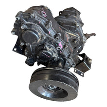 Įkelti paveikslėlį į galerijos peržiūrą, Rebuilt 5-Speed Gearbox &amp; Transfer Case, for ABS cars only (no speed sensor connection) - Bukhanka Modern (2.7L) - OEM 2206-1700010-01 &amp; 3909-95-1800120-00 REBUILDED - - UAZ spare parts