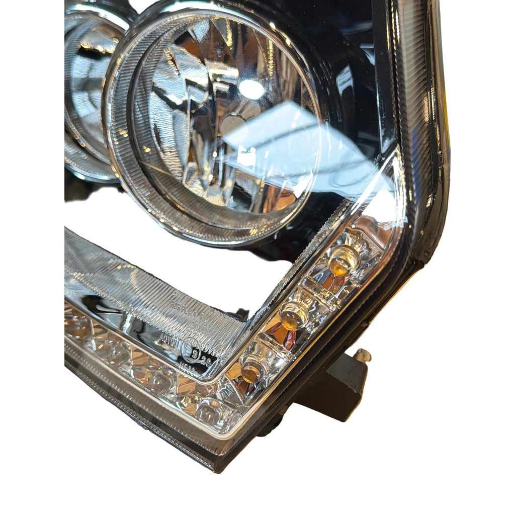 Right Headlight Assembly from 2015 - Patriot - OEM 3163-00-3711010-20 - - UAZ spare parts
