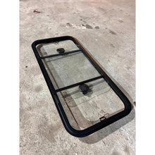 Carica l'immagine nel visualizzatore di Gallery, Sliding Window RIGHT (Dual-Slide, Large Panel) - Bukhanka (Classic 2.4L &amp; 2.9L, Modern 2.7L) - OEM 07114-RIGHT-DOUBLE-UKR - - UAZ spare parts