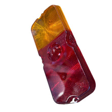 Laden Sie das Bild in den Galerie-Viewer, Taillight Cap – Bukhanka (Classic &amp; Modern) &amp; Hunter &amp; 469 (All Engines) – OEM 371600 - Lights - UAZ spare parts