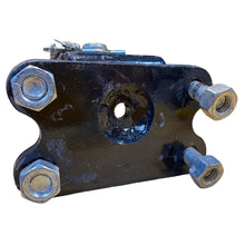 Заредете изображението в галерията, Tow Hitch – Bukhanka (Classic &amp; Modern) &amp; Hunter &amp; 469 – OEM 568835035 - Body and exterior - UAZ spare parts