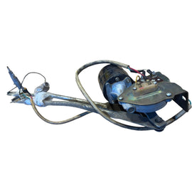 Trapezium Windshield Wiper with Motor – Bukhanka Classic (2.4L & 2.9L) – OEM 3303-5205100 / 3962-5205100