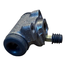 Görseli Galeri görüntüleyiciye yükleyin, Wheel Brake Cylinder - GAZ Series - GAZ69 - OEM 965-3501046 - - UAZ spare parts