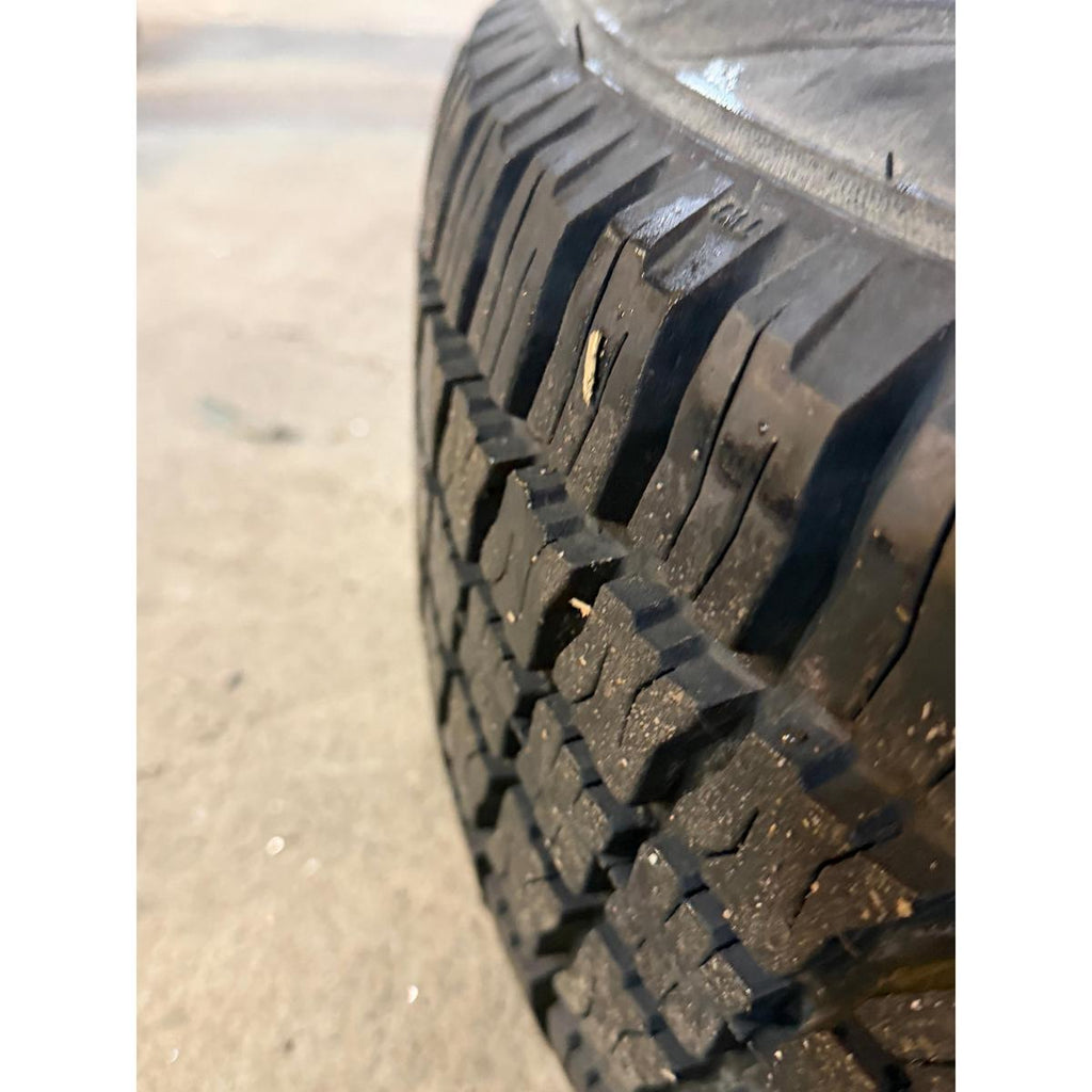 Wheel & Tire Set 16in White 225/75R16 (5x) – Hunter & 469; Bukhanka – USED - - UAZ spare parts