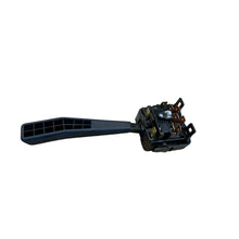 Charger l'image dans la galerie, Windscreen Wiper Handle – Bukhanka Modern (2.7L) – OEM 702-3709 - Electrical and instruments - UAZ spare parts