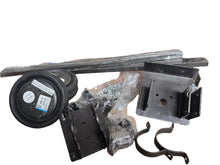 Laden Sie das Bild in den Galerie-Viewer, Air Suspension Set – Bukhanka (Classic &amp; Modern), Hunter &amp; 469 aftermarket – OEM 59852952598AM – UAZPARTS.COM UAZ PART – OEM 59852952598