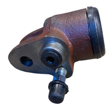 Laden Sie das Bild in den Galerie-Viewer, Brake Cylinder (Front, Single Side) – Bukhanka Classic (2.4L &amp; 2.9L), Hunter &amp; 469 – OEM 469 - 3501040 – UAZPARTS.COM UAZ onderdeel – OEM 469 - 3501040