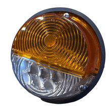 Załaduj zdjęcie do przeglądarki galerii, City/Indicator Light LED - Hunter &amp; 469, Bukhanka Modern (2.7L) – UAZPARTS.COM UAZ PART – OEM City/Indicator Light LED