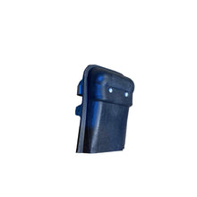 Laden Sie das Bild in den Galerie-Viewer, Clutch Fluid Reservoir Cover – Bukhanka (Classic &amp; Modern), Hunter &amp; 469 – OEM 452 - 5301140 – UAZPARTS.COM UAZ onderdeel – OEM 452 - 5301140