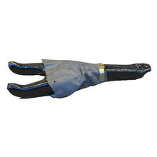 Laden Sie das Bild in den Galerie-Viewer, Clutch Fork – Bukhanka Classic (2.4L &amp; 2.9L), Hunter &amp; 469 (2.4L &amp; 2.9L) – OEM 3151 - 00 - 1601200 - 00 – UAZPARTS.COM UAZ onderdeel – OEM 3151 - 00 - 1601200 - 00