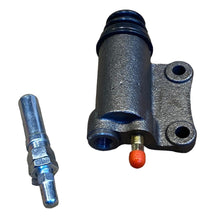 Заредете изображението в галерията, Clutch Slave Cylinder – Bukhanka Classic (2.4L &amp; 2.9L), Hunter &amp; 469 (2.4L &amp; 2.9L) – OEM 469 - 1602510 – UAZPARTS.COM UAZ onderdeel – OEM 469 - 1602510