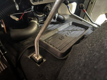 Laden Sie das Bild in den Galerie-Viewer, Floor mats Buhanka front - heavy duty - 1041015100 – UAZPARTS.COM UAZ PART – OEM 1041015100