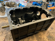 Görseli Galeri görüntüleyiciye yükleyin, Gearbox Housing 5 - sp (BAIC/ADS) - Bukhanka Modern, Hunter &amp; 469 - 315195170101500 – UAZPARTS.COM UAZ PART – OEM 315195170101500