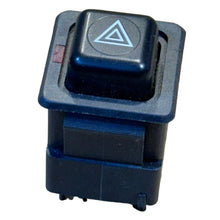 Laden Sie das Bild in den Galerie-Viewer, Hazard Light Switch – Bukhanka Modern (2.7L), Hunter &amp; 469 (2.7L) – OEM 376.371.005 – UAZPARTS.COM UAZ onderdeel – OEM 376.371.005