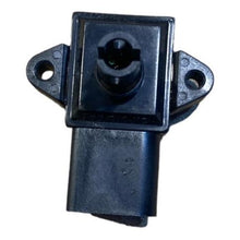 Заредете изображението в галерията, Intake Air Sensor (MAP) – Bukhanka Modern (2.7L), Hunter &amp; 469 (2.7L), Patriot, Profi – OEM 110308 - 0239010 – UAZPARTS.COM UAZ onderdeel – OEM 110308 - 0239010