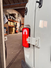 Laden Sie das Bild in den Galerie-Viewer, LED Taillight Universal – Hunter &amp; 469, Bukhanka – OEM 4573 - 001 - 87018980 - 2014 – UAZPARTS.COM UAZ PART – OEM 4573-001-87018980-2014
