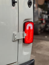 Laden Sie das Bild in den Galerie-Viewer, LED Taillight Universal – Hunter &amp; 469, Bukhanka – OEM 4573 - 001 - 87018980 - 2014 – UAZPARTS.COM UAZ PART – OEM 4573-001-87018980-2014