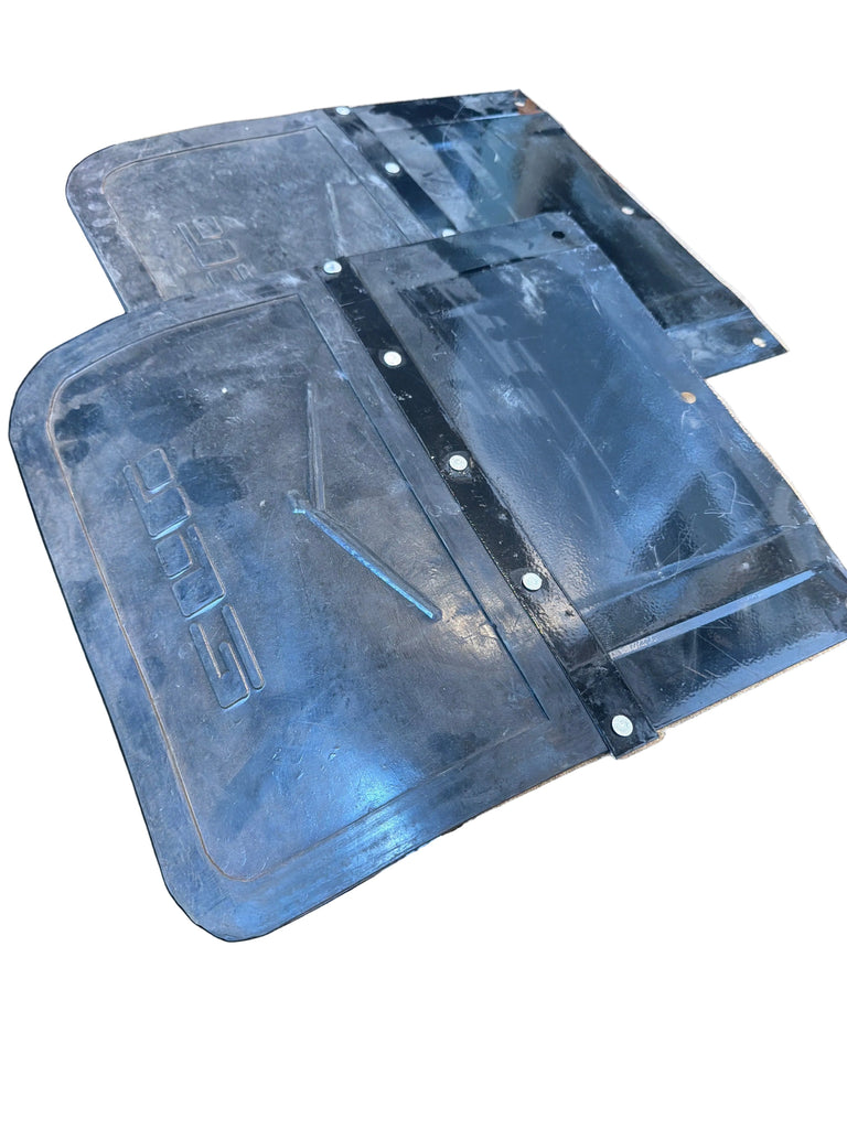 Mudflap 323 x 204 mm – Bukhanka (Classic & Modern) set of 2 – OEM 452-5107514-03-METAL - Body and exterior - UAZ spare parts