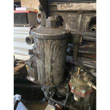 Laden Sie das Bild in den Galerie-Viewer, Oil Filter for Classic Engine with Fixed Oil Reservoir – Bukhanka Classic (2.4L), Hunter &amp; 469 – OEM 2410 31029 3102 3110 – UAZPARTS.COM UAZ onderdeel – OEM 2410 31029 3102 3110