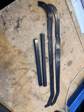 Načíst obrázek do prohlížeče Galerie, Oil Pan Gasket – Bukhanka Classic (2.4 L &amp; 2.9 L), Hunter &amp; 469 (2.4 L &amp; 2.9 L) – OEM 417.1009071 - 02 - OLD STYLE – UAZPARTS.COM UAZ PART – OEM 417.1009071-02- OLD STYLE