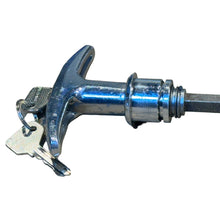 Laden Sie das Bild in den Galerie-Viewer, Rear Door Handle/Lock Chrome – Bukhanka Classic (2.4L &amp; 2.9L) – OEM 451 - 6323130 – UAZPARTS.COM UAZ onderdeel – OEM 451 - 6323130 - chrome