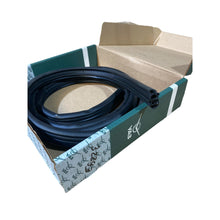 Заредете изображението в галерията, Rear Door Seal – UAZ Patriot – OEM 316300 - 6207018 - 10 – UAZPARTS.COM UAZ onderdeel – OEM 316300 - 6207018 - 10
