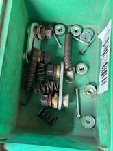 Ladda upp bild till gallerivisning, Rear Drum Brake Set USED - Hunter &amp; 469, Bukhanka - 220600350201003 – UAZPARTS.COM UAZ PART – OEM 5873487438348734