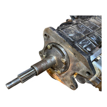 Load image into Gallery viewer, Rebuilded gearbox and transfercase modern Buhanka with mechnical speed sensor - OEM 2206 - 1700010 - 01 &amp; 3909 - 95 - 1800120 - 00 REBUILDED – UAZPARTS.COM UAZ PART – OEM 