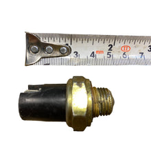 Načíst obrázek do prohlížeče Galerie, Reverse Parking Sensor (Large Size) – Bukhanka Classic (2.4L &amp; 2.9L), Hunter &amp; 469 – OEM 4552467 - BIG – UAZPARTS.COM UAZ onderdeel – OEM 4552467 - BIG