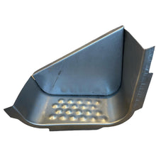 Načíst obrázek do prohlížeče Galerie, Right Side Step Body Part – Bukhanka (Classic &amp; Modern) – OEM 045150 - 8405012 - 00 – UAZPARTS.COM UAZ onderdeel – OEM 045150 - 8405012 - 00