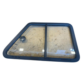 Sliding Window Set (2 pcs) – Bukhanka (Classic & Modern) – OEM 07114 – UAZPARTS.COM UAZ onderdeel – OEM 07114 - RV en LV