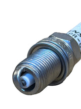 Încarcă imaginea în vizualizatorul Galerie, Spark Plug – Bukhanka Classic &amp; Hunter/469 (2.4L &amp; 2.9L) – OEM 40520370701010 – UAZPARTS.COM UAZ PART – OEM 40520370701010
