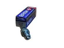 Kép betöltése a Galéria nézegetőbe, Spark Plug for LPG (Single) – Bukhanka Modern (2.7L), Hunter &amp; 469 (2.7L) – OEM DR17YS Silver – UAZPARTS.COM UAZ PART – OEM 2789 BKUR5ET