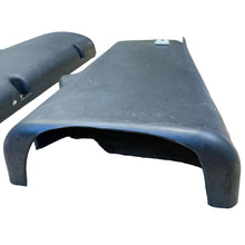 Заредете изображението в галерията, Steering Column Cover – Bukhanka Modern (2.7L) – OEM 457637X (Used) – UAZPARTS.COM UAZ onderdeel – OEM 457637X USED