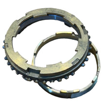 Načíst obrázek do prohlížeče Galerie, Synchro Ring 5 - Speed First Gear – Bukhanka Modern (2.7L), Hunter &amp; 469 (2.7L) – OEM 255 - 1701115 – UAZPARTS.COM UAZ onderdeel – OEM 255 - 170115