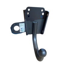 Laden Sie das Bild in den Galerie-Viewer, Towbar with 7 - Pin Connector – Bukhanka (Classic 2.4L &amp; 2.9L, Modern 2.7L), Hunter &amp; 469 (2.4L, 2.7L, 2.9L) – OEM 6501 - H – UAZPARTS.COM UAZ onderdeel – OEM 6501 - H