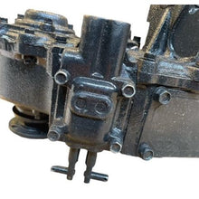 Laden Sie das Bild in den Galerie-Viewer, Transfer Case – Bukhanka (Classic &amp; Modern), Hunter &amp; 469, Patriot &amp; Profi – OEM 3909 - 95 - 1800120 - 00 – UAZPARTS.COM UAZ onderdeel – OEM 3909 - 95 - 1800120 - 00