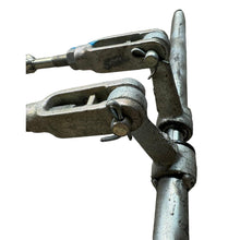 Laden Sie das Bild in den Galerie-Viewer, Transfer Case Rod Set – Bukhanka Modern (2.7L) – OEM 4673734 – UAZPARTS.COM UAZ onderdeel – OEM 4673734