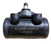 Laden Sie das Bild in den Galerie-Viewer, Wheel Brake Cylinder 12 - 3502040 - GAZ 69 Series - OEM 12 - 3502040 – UAZPARTS.COM UAZ PART – OEM 12-3502040